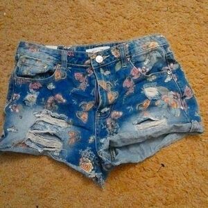 Butterfly jean shorts